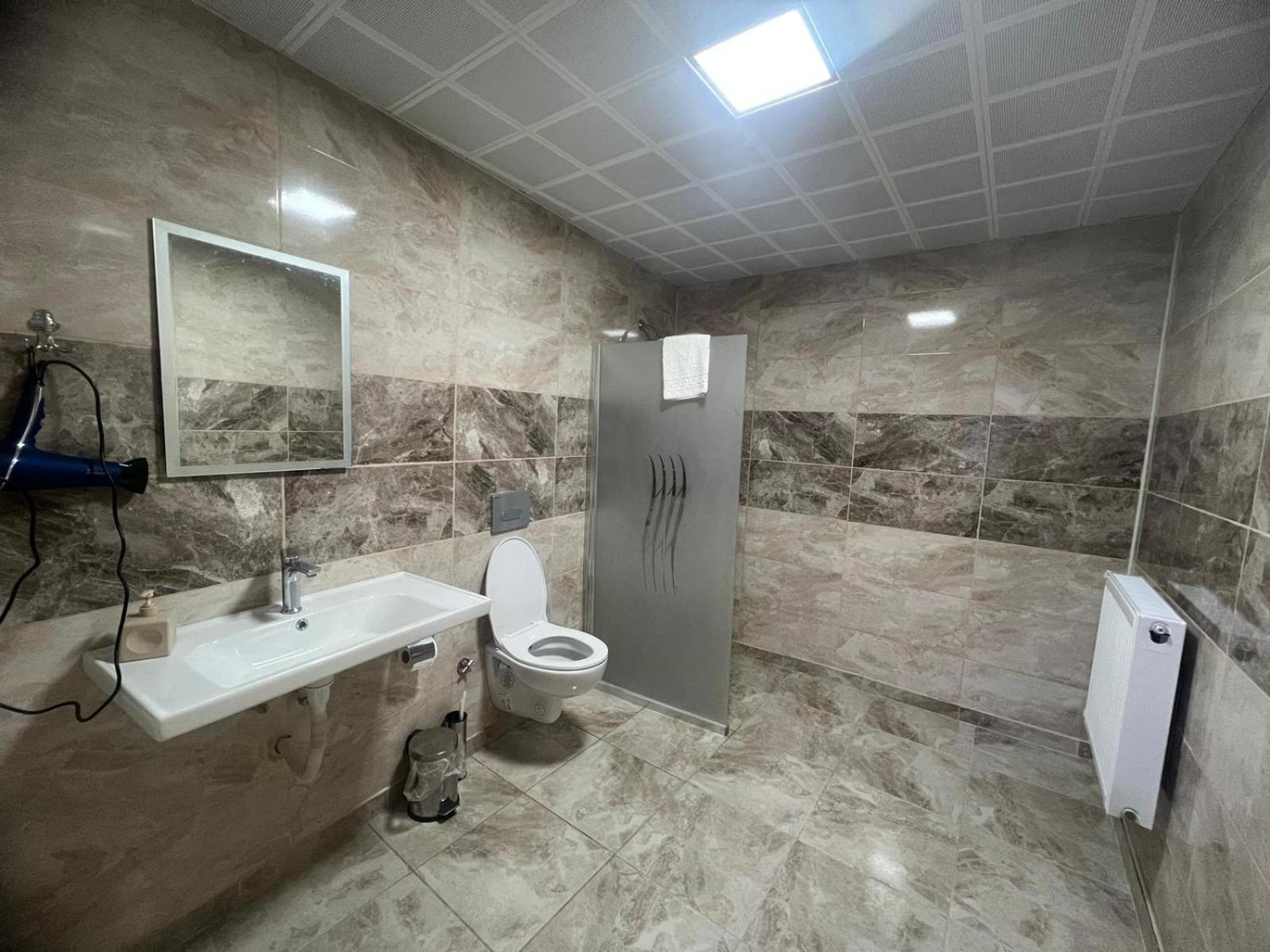 Koepruecue Hotel Diyarbakir Bagian luar foto